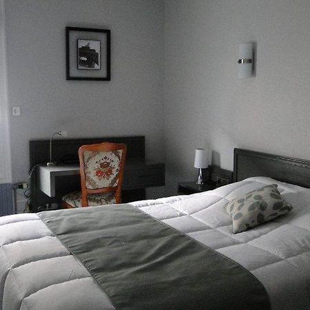 Hotel Le Saint Sébastien Blendecques Habitación foto