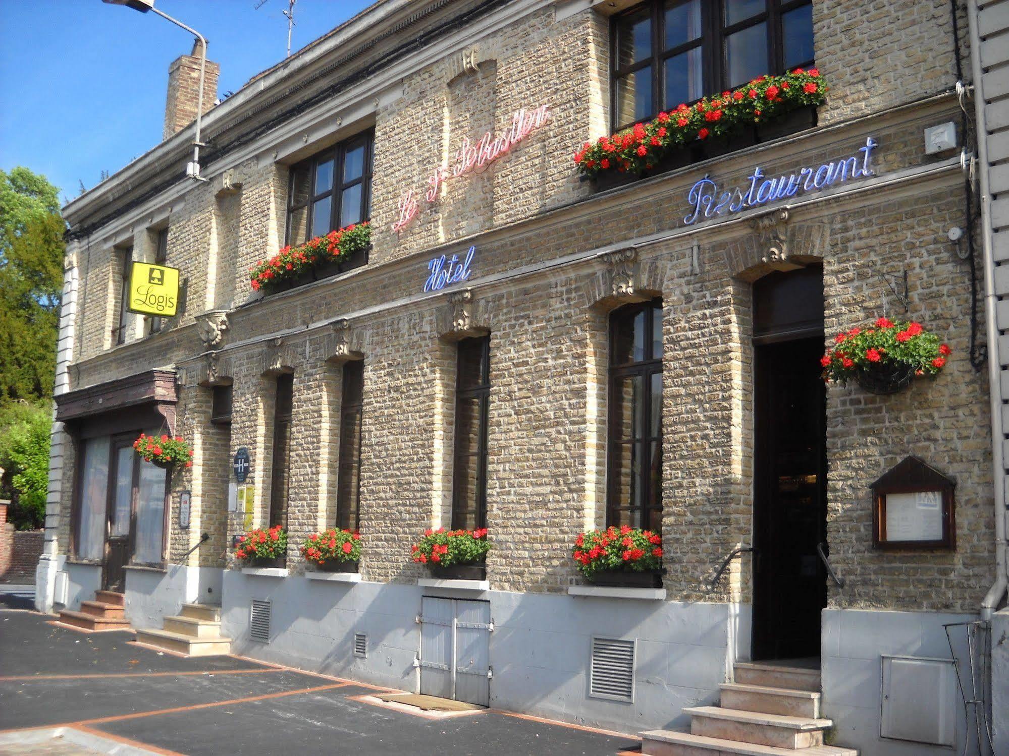 Hotel Le Saint Sébastien Blendecques Exterior foto